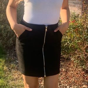 Zip up mini skirt